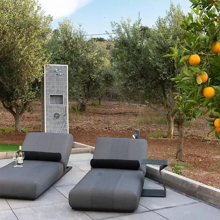 Nyaraló Orange Tree Pórto Héli